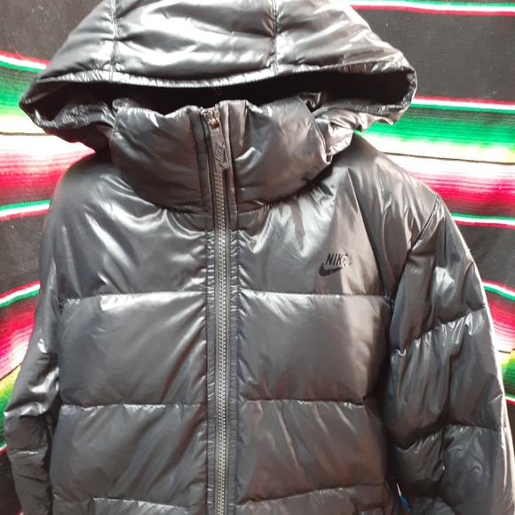 nike hooded puffer jacket